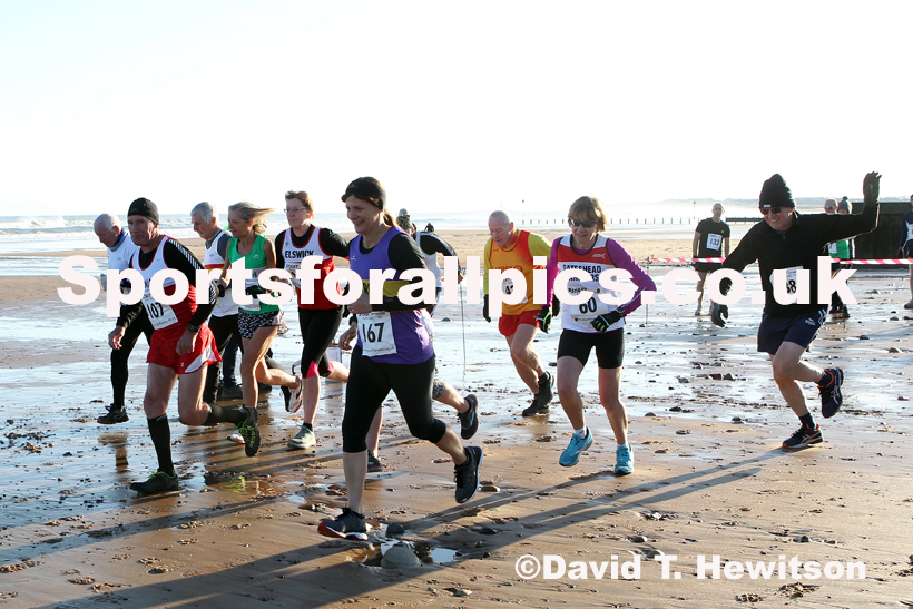 Blyth Sands Handicap Race.  Photo: David T. Hewitson/Sports for All Pics